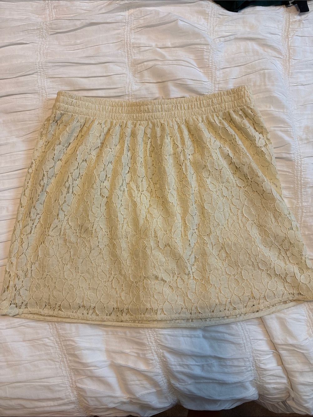 GAP Cream Lace Mini Skirt